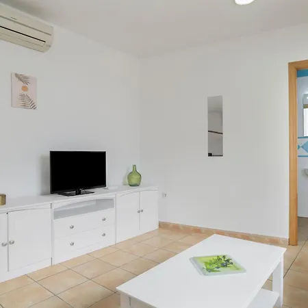 Perez Zara 4 *