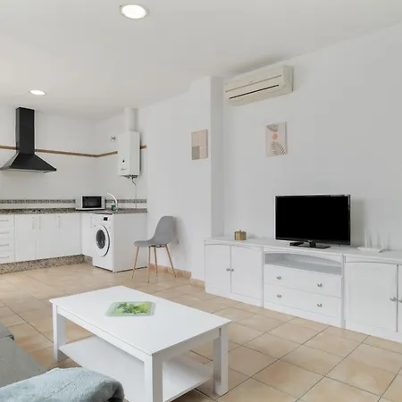 Perez Zara 4 Apartment