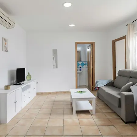 Perez Zara 4 *